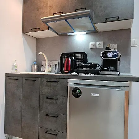 B2b Apartment *